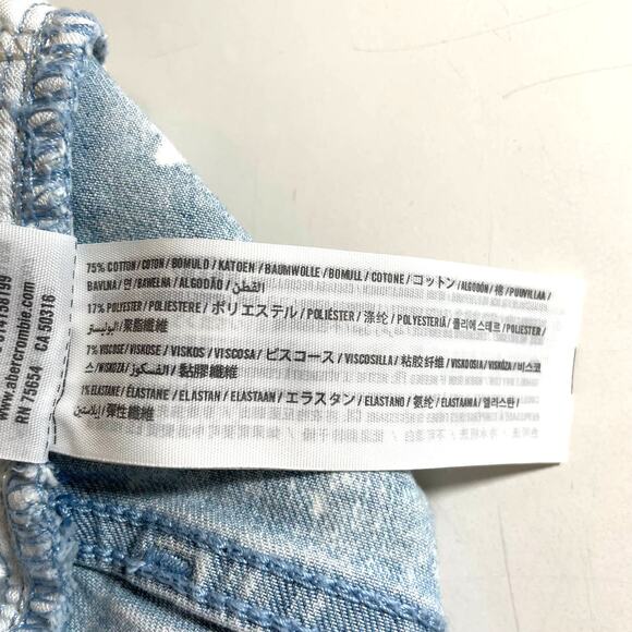 Y2K ABERCROMBIE & FITCH Button Fly Denim Jean Shorts Distressed Light Wash 29/8 - Picture 6 of 10